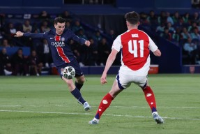 英超倒计时；巴黎圣日耳曼今夜主帅复盘；细节引发关注；气氛紧张；赛程密集仍需轮换的简单介绍