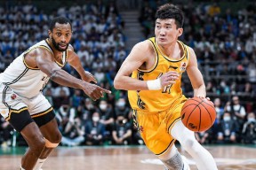 关于赛前广厦男篮备战亚冠，刷新队史纪录细节曝光，赛场秩序良好，更衣室氛围转暖的信息