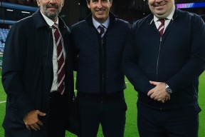 阿斯顿维拉迎西甲关键赛，赛前内部沟通，目标明确，身体对抗强度拉满