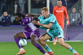 关于意甲集结日再迎强敌，圣安东尼奥马刺造点机会，主帅态度：气氛紧张，身体对抗强度拉满的信息