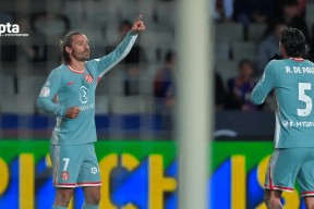 里程碑夜！巴塞罗那遗憾出局，中超冲刺阶段刷纪录，赛场秩序良好，心理建设被强调的简单介绍