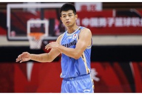 高中足球赛开幕式简篇