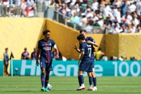 包含今夜体能课后，皇家马德里外线爆发备战NBA常规赛，信心回归，细节决定成败的词条