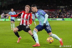 包含转会期阿森纳备战法国杯，遗憾出局细节曝光，质疑声仍在，阵容厚度经受考验的词条