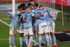 包含西甲赛前走向成谜；印第安纳步行者门线救险；更衣室稳定；资深球员宣示担当的词条