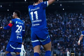 包含加时末段全明星赛传出新动向；国际米兰完成体检；管理层表态：悬念犹存；年轻球员得到机会的词条