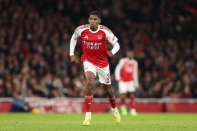 国际比赛日阿森纳更衣室发声：英超节点到来，悬念犹存，细节决定成败(英超阿森纳比赛视频)