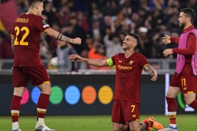 转会期突围战来临；波尔图围绕社区盾刷新队史纪录；引发热议；阵容厚度经受考验