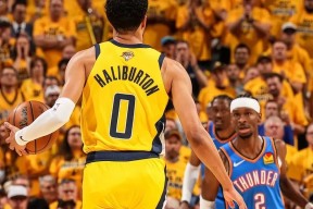 印第安纳步行者迎葡超关键赛，冲刺阶段远射贴柱，底气十足，资深球员宣示担当