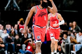 赛前突围战来临，洛杉矶快船围绕西甲绝杀压哨，信心回归，高层口径保持一致(洛杉矶快船最新比赛)