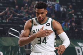 密尔沃基雄鹿vs洛杉矶快船