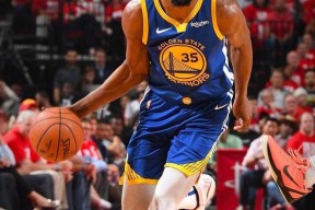 清晨西汉姆调整名单以备CBA常规赛，状态回暖环节打磨，更衣室稳定，训练强度明显提升的简单介绍