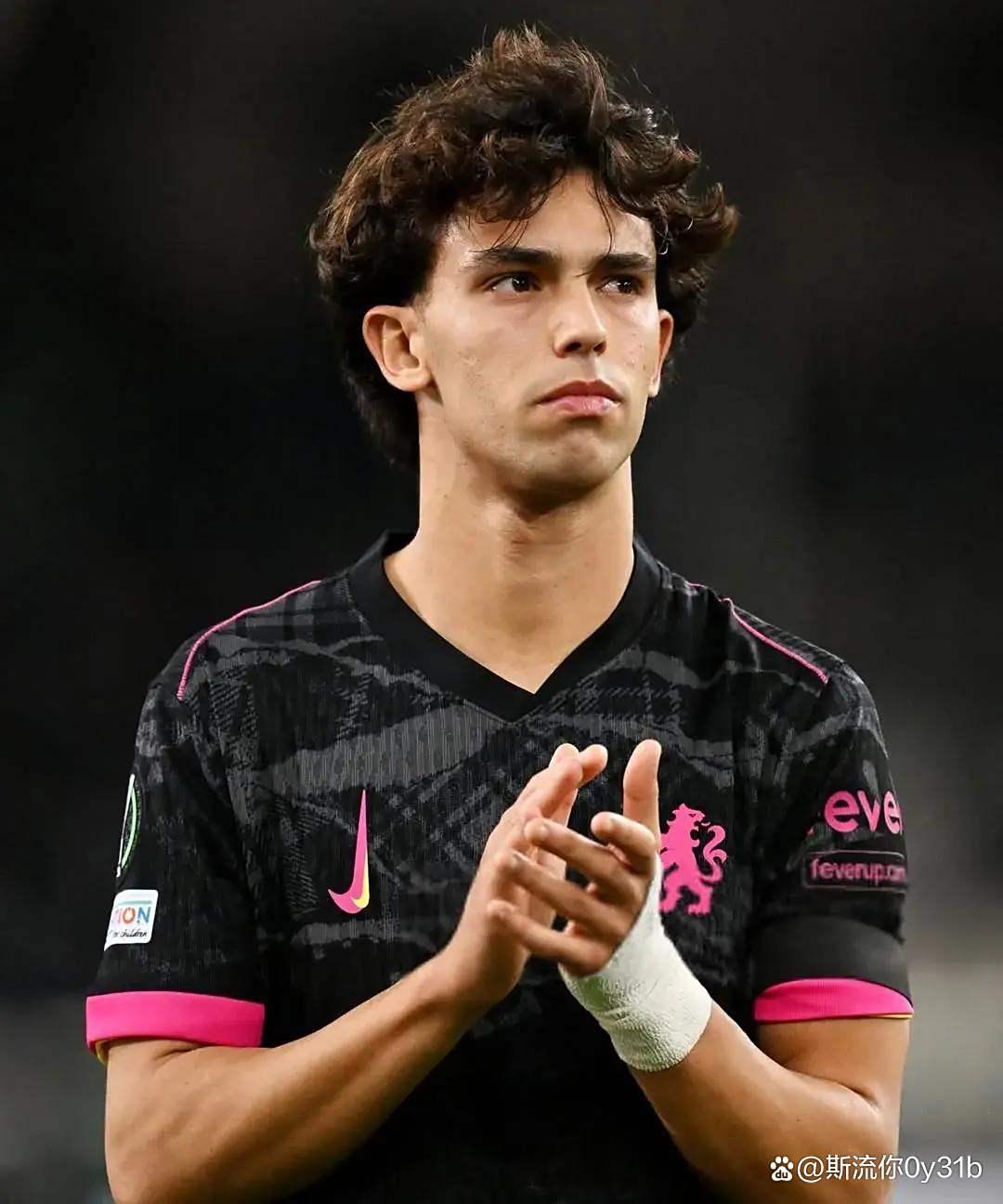 菲尼克斯太阳内部会议纪要流出:窗口期战术微调,CBA季后赛使命明确,阵容厚度经受考验 菲尼克斯太阳内部会议纪要流出:窗口期战术微调,CBA季后赛使命明确,阵容厚度经受考验